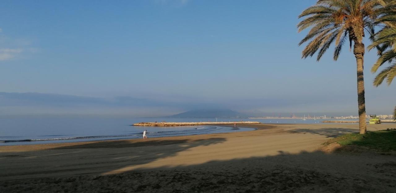El Palo Cosy, 200 M From The Beach Lejlighed Málaga Eksteriør billede